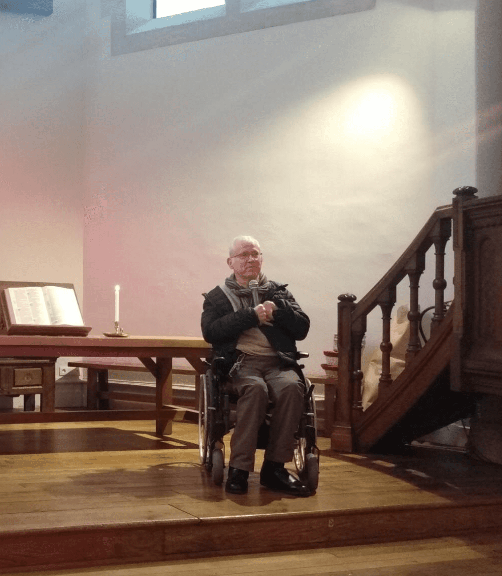 Le pére Jean-Claude LEMAITRE au temple.