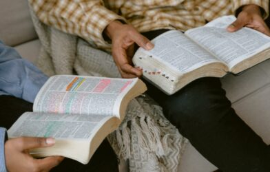 Catéchisme pour adultes : les rencontres se poursuivent.