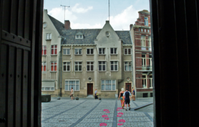 Du bâtiment au parvis ! Ouvrons nos portes, libérons nos talents !